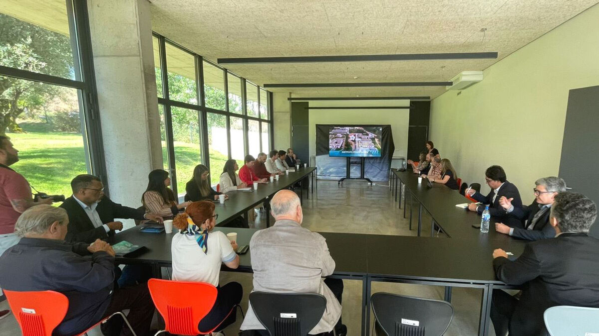 • PR integrou comitiva brasileira em centros de tecnologia de Portugal