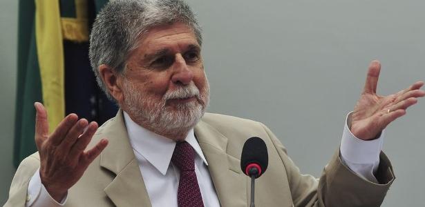 Amorim lamenta ausência de observadores da UE na eleição na Venezuela