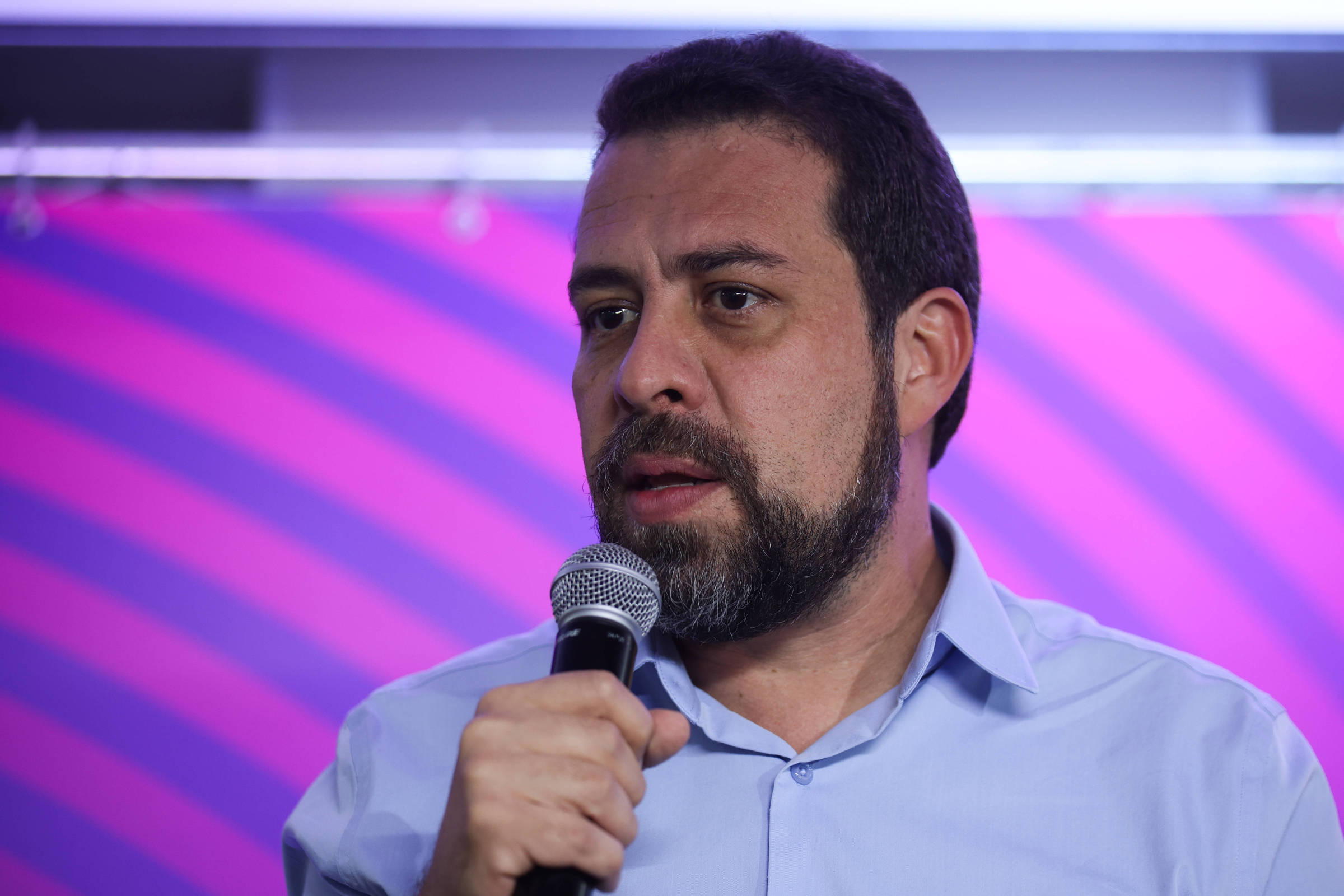 Assista sabatina Folha/UOL com Guilherme Boulos, de SP – 12/07/2024 – Poder