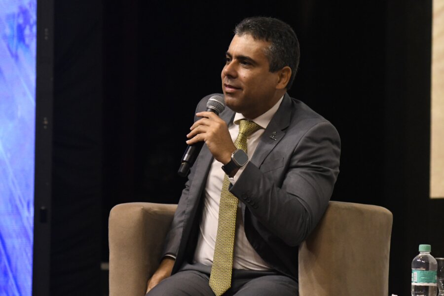 Diálogo e boa política são importantes para mudanças estruturais, diz Fenafisco sobre Prêmio Congresso em Foco