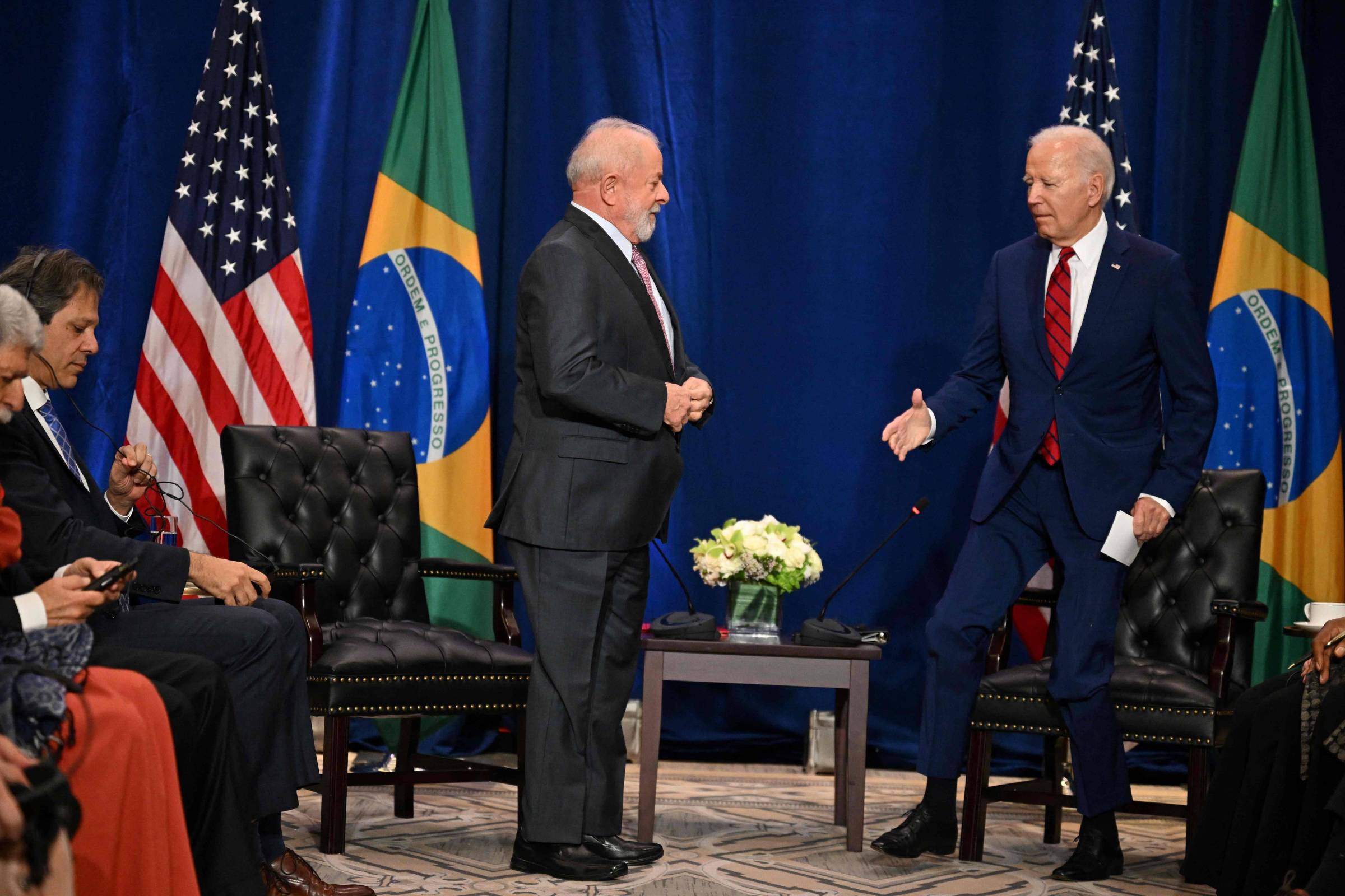 Efeito Biden vai batendo em Lula, que terá 80 na eleição – 04/07/2024 – Marcos Augusto Gonçalves