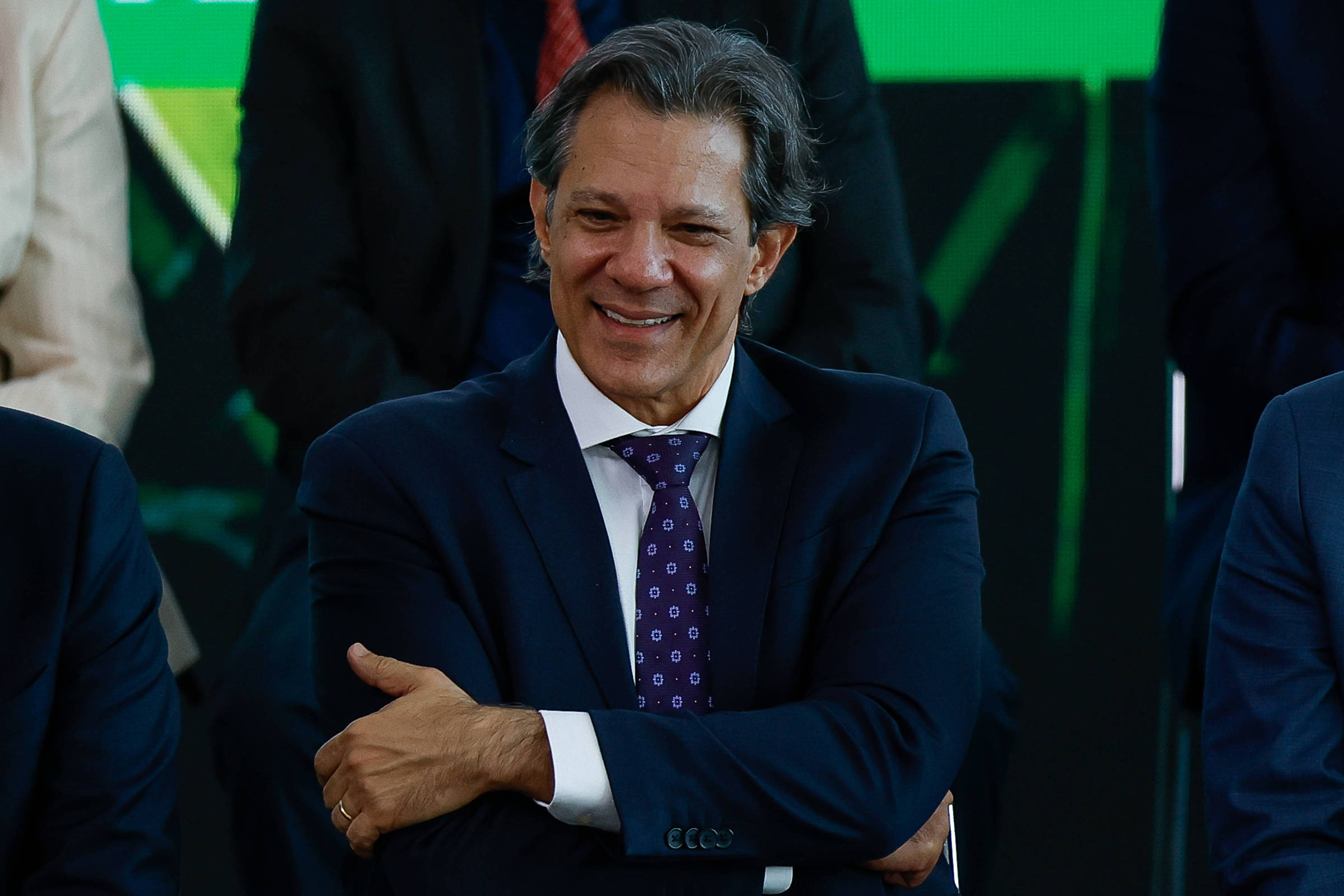 Governo cogita cobrar de ricos em federais e mudar Fundeb – 06/07/2024 – Mercado