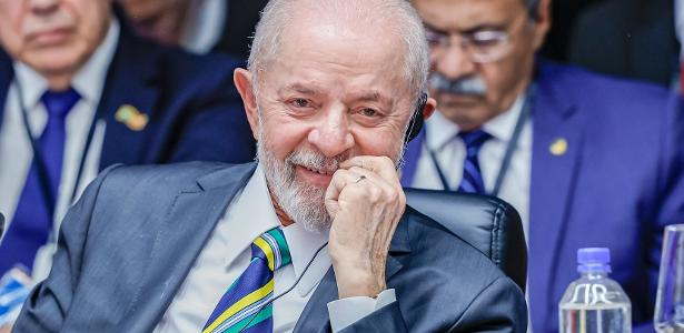Lula celebra a Bolívia no Mercosul e promete apoio ao país vizinho
