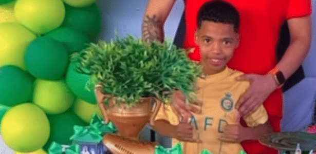 Suspeita de ser informante em chacina de festa infantil é presa